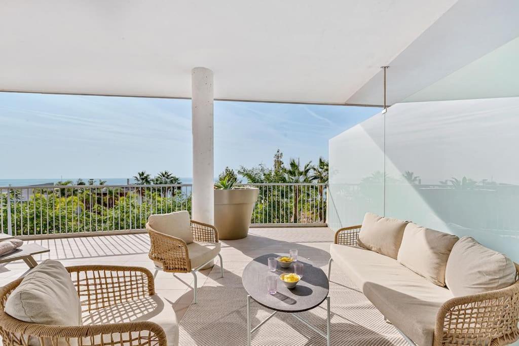 Lägenhet Stylish With Oceanview Málaga