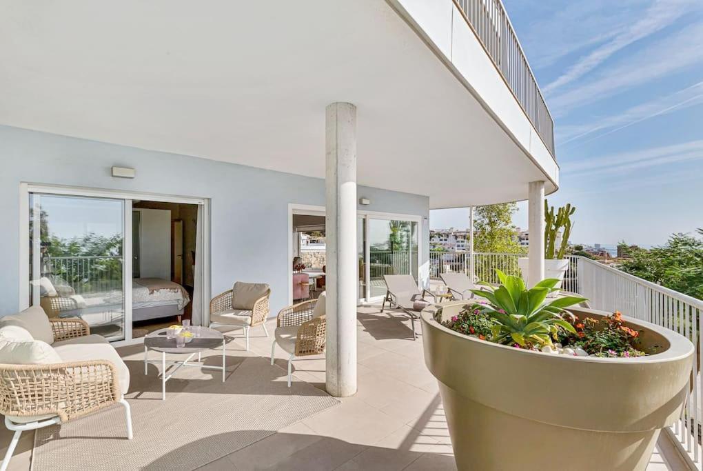 Lägenhet Stylish With Oceanview Málaga